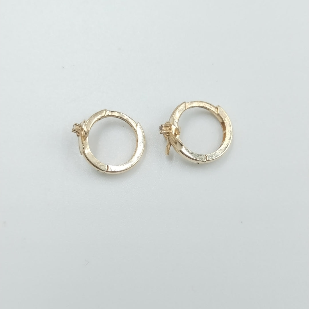 HUGGIES ORO 14K 1.5 (NUEVO)