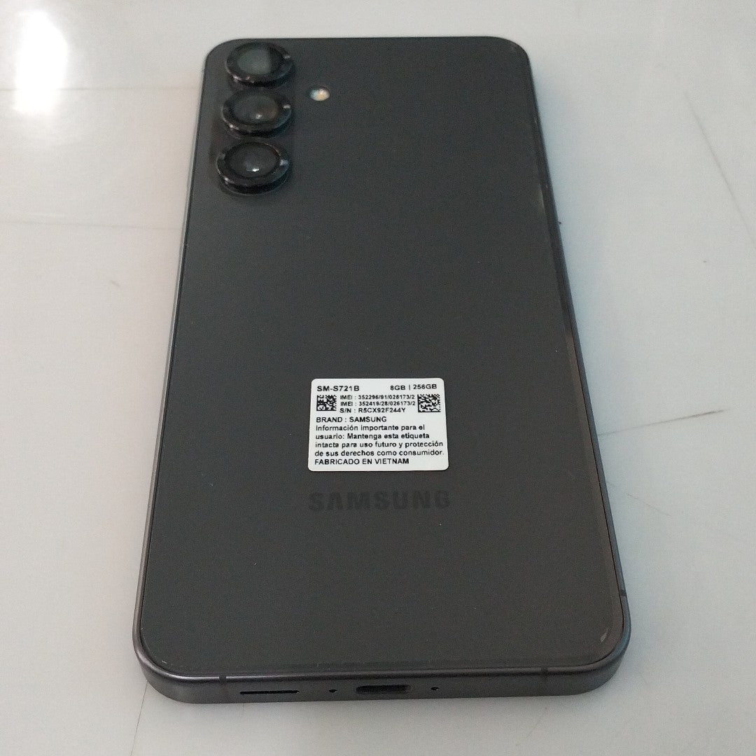 CELULAR SAMSUNG GALAXY S24 FE SM-S721B 256 GB 8 GB RAM (SEMINUEVO)