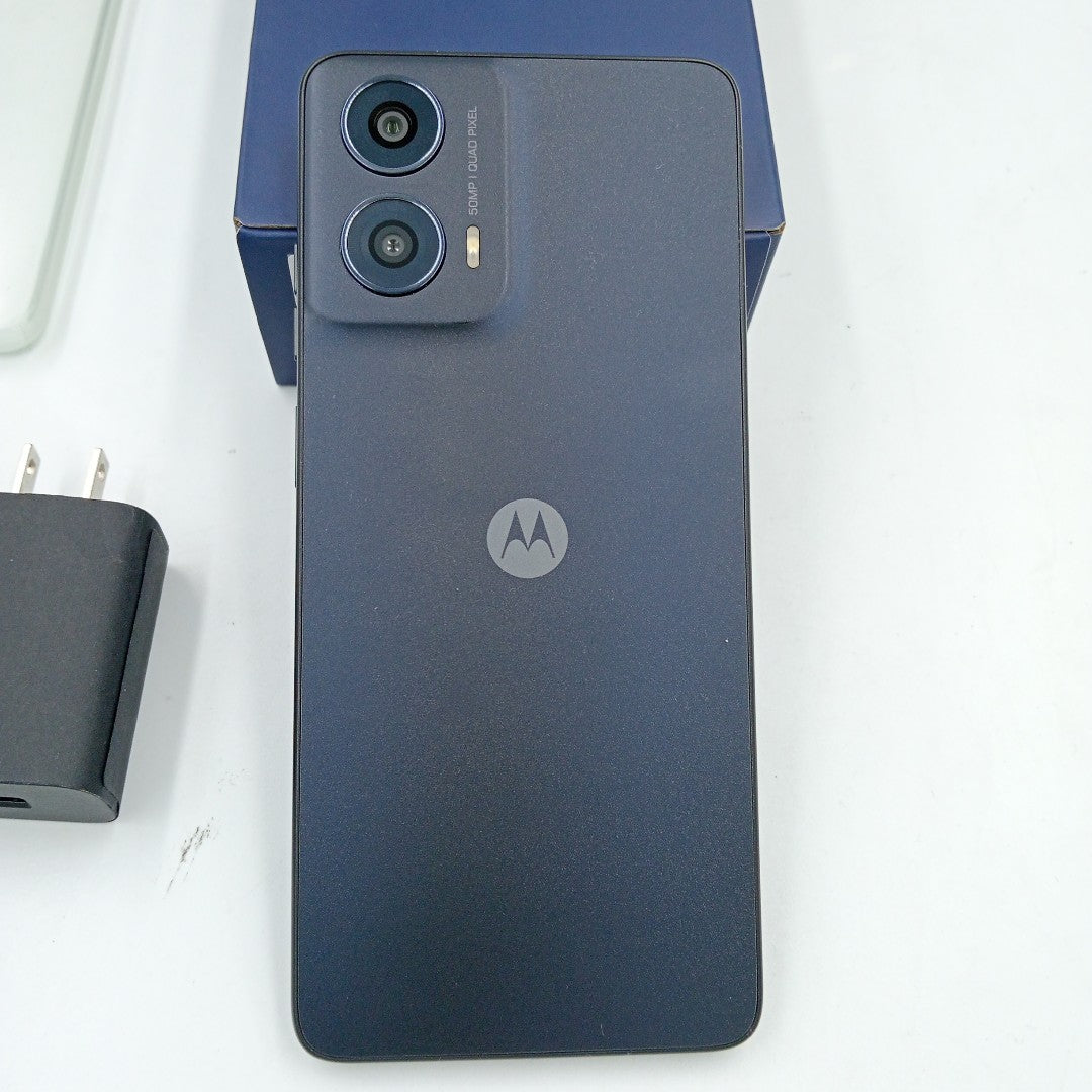 CELULAR MOTOROLA MOTO G24 XT2423-1 (2024) 256 GB 4 GB RAM (SEMINUEVO)