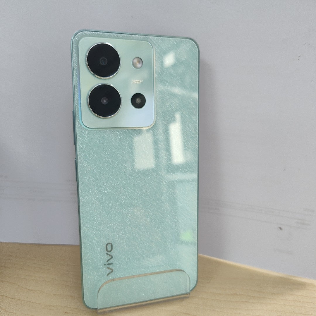 CELULAR VIVO Y36 V2247 256 GB 8 GB RAM (SEMINUEVO)
