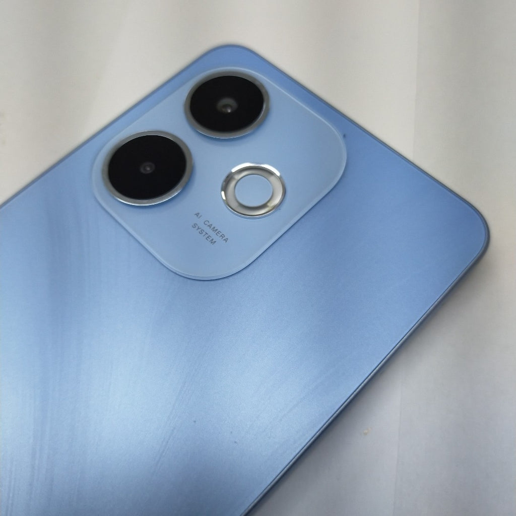 CELULAR OPPO  A5 PRO CPH2711 (2025) 256 GB 8 GB RAM (SEMINUEVO)