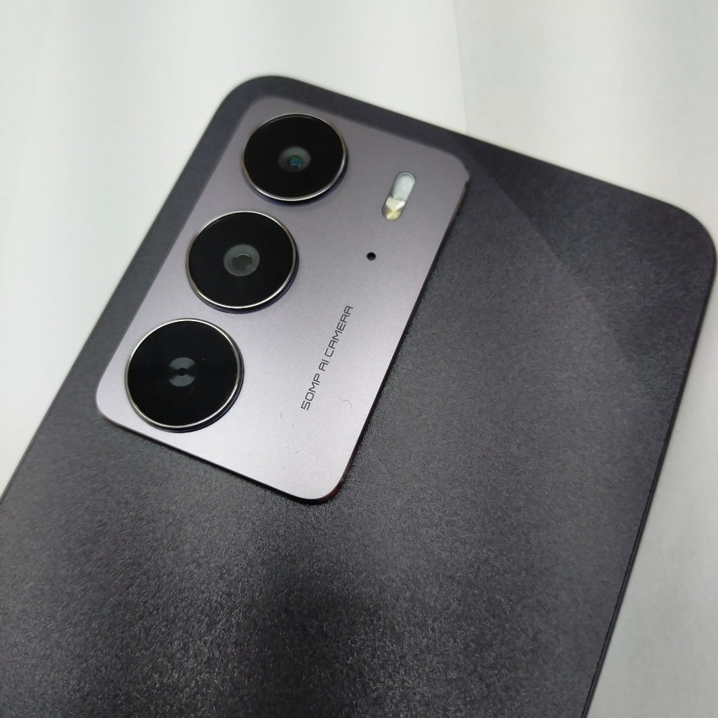CELULAR REALME C75 RMX3941 (2025) 256 GB 8 GB RAM (SEMINUEVO)