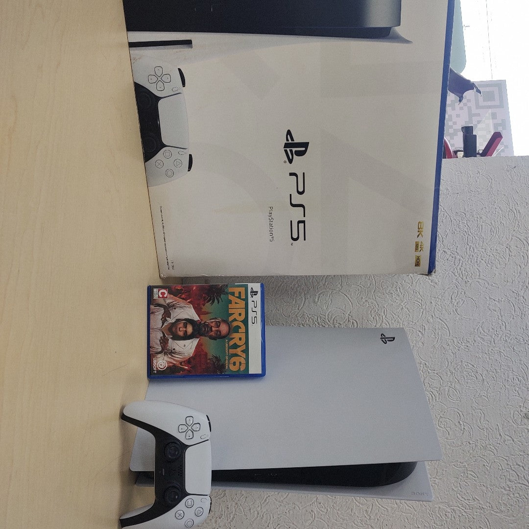 CONSOLA DE VIDEOJUEGO SONY PS5 825 SSD (SEMINUEVO)