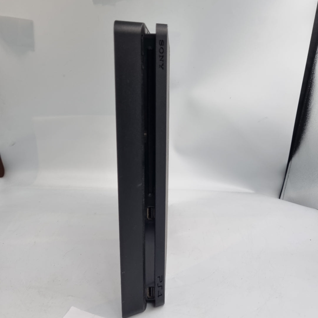 CONSOLA DE VIDEOJUEGO SONY PS4 SLIM 1 TB (SEMINUEVO)