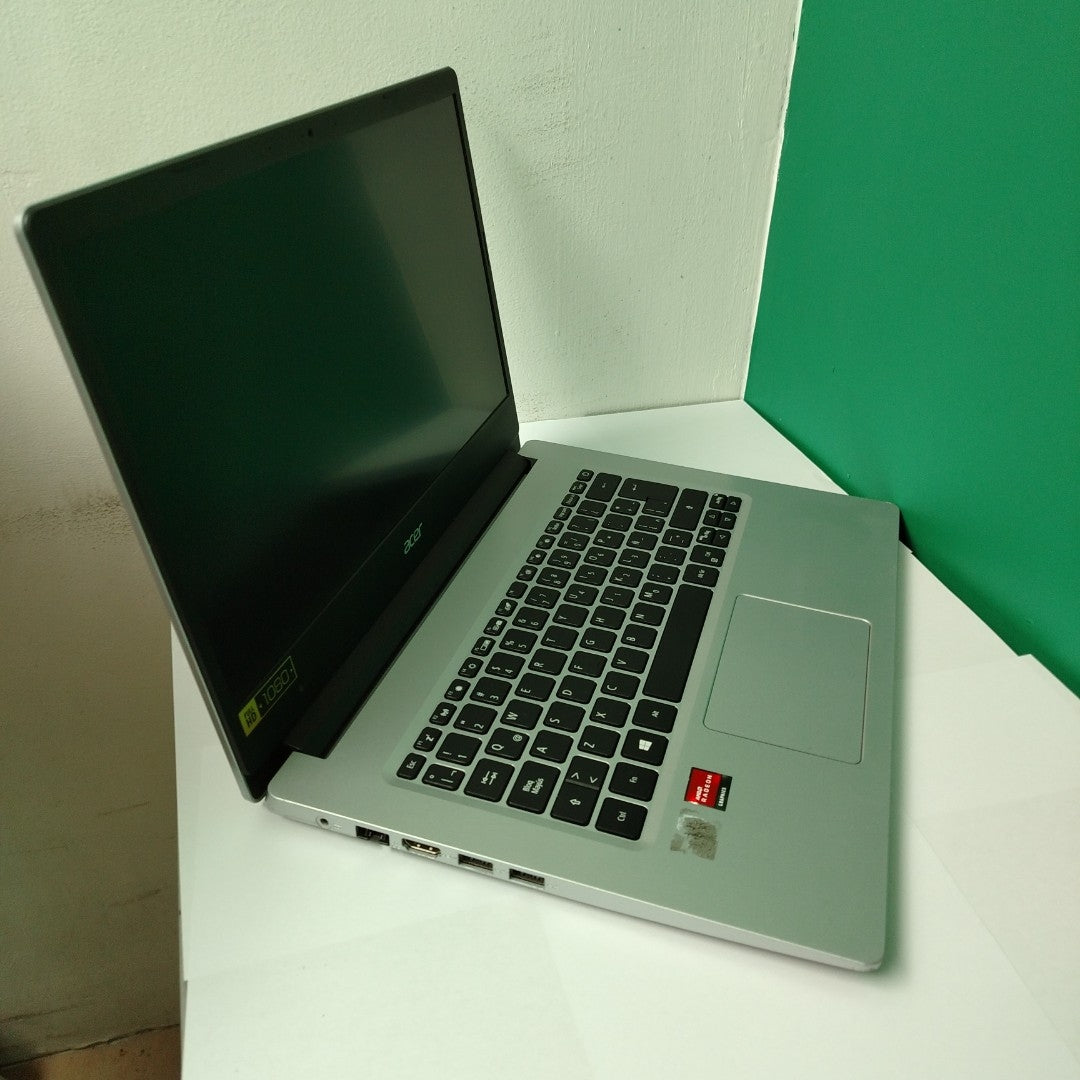 LAPTOP ACER ASPIRE 3 A314-22-R9T7 (2021) 1 TB 8 GB RAM (SEMINUEVO)