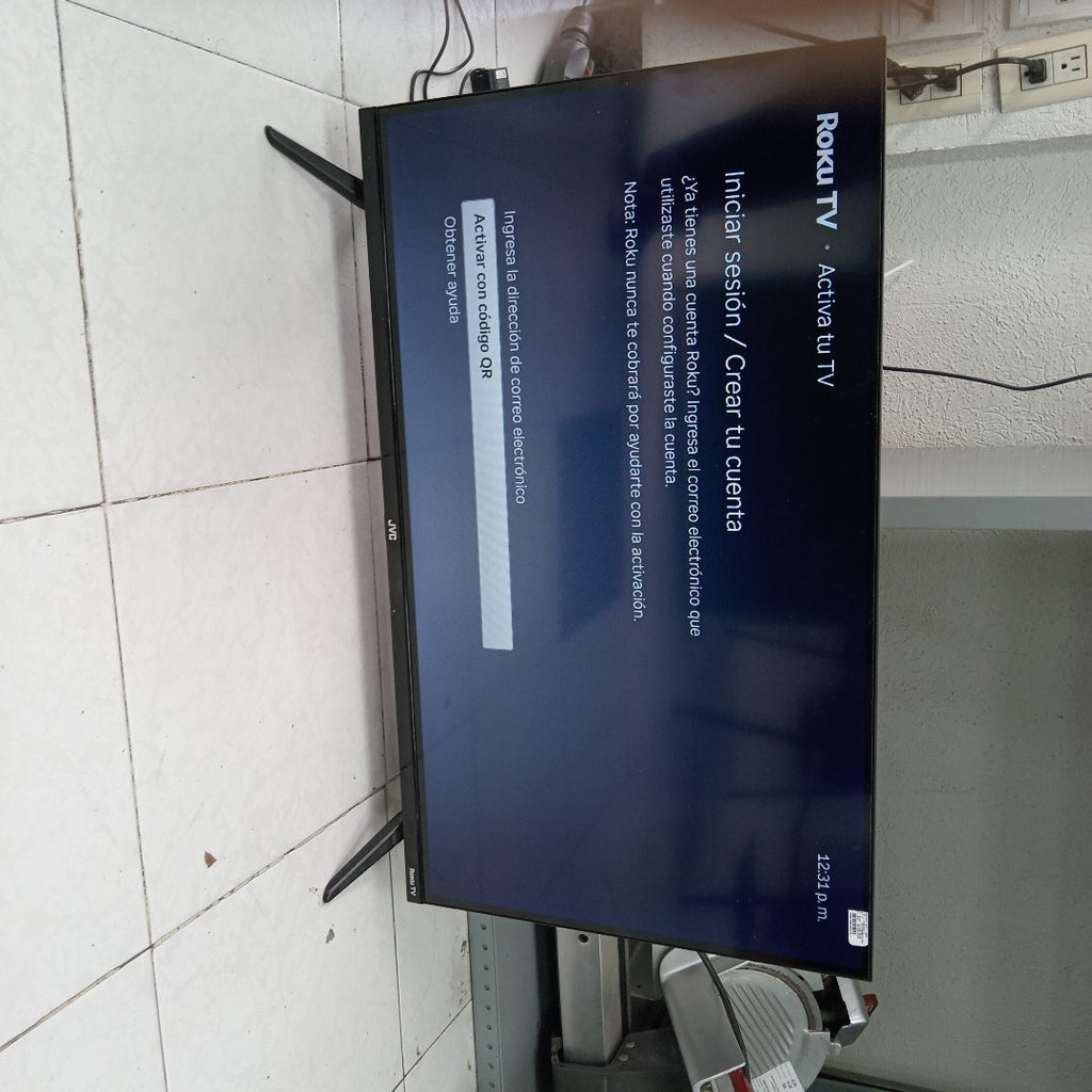 PANTALLA JVC SI32RF (2023) 32" LED HD (SEMINUEVO)