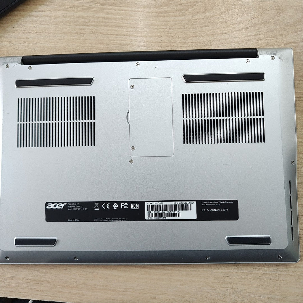 LAPTOP ACER ASPIRE LITE 14 AL14-31P-C0S2 (2024) 256 GB SSD 8 GB RAM (SEMINUEVO)