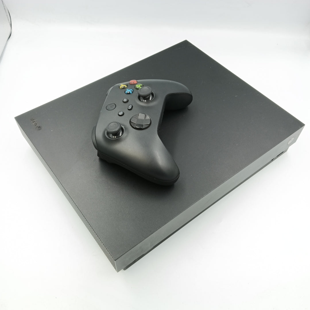 CONSOLA DE VIDEOJUEGO MICROSOFT XBOX ONE X 1 TB (SEMINUEVO)