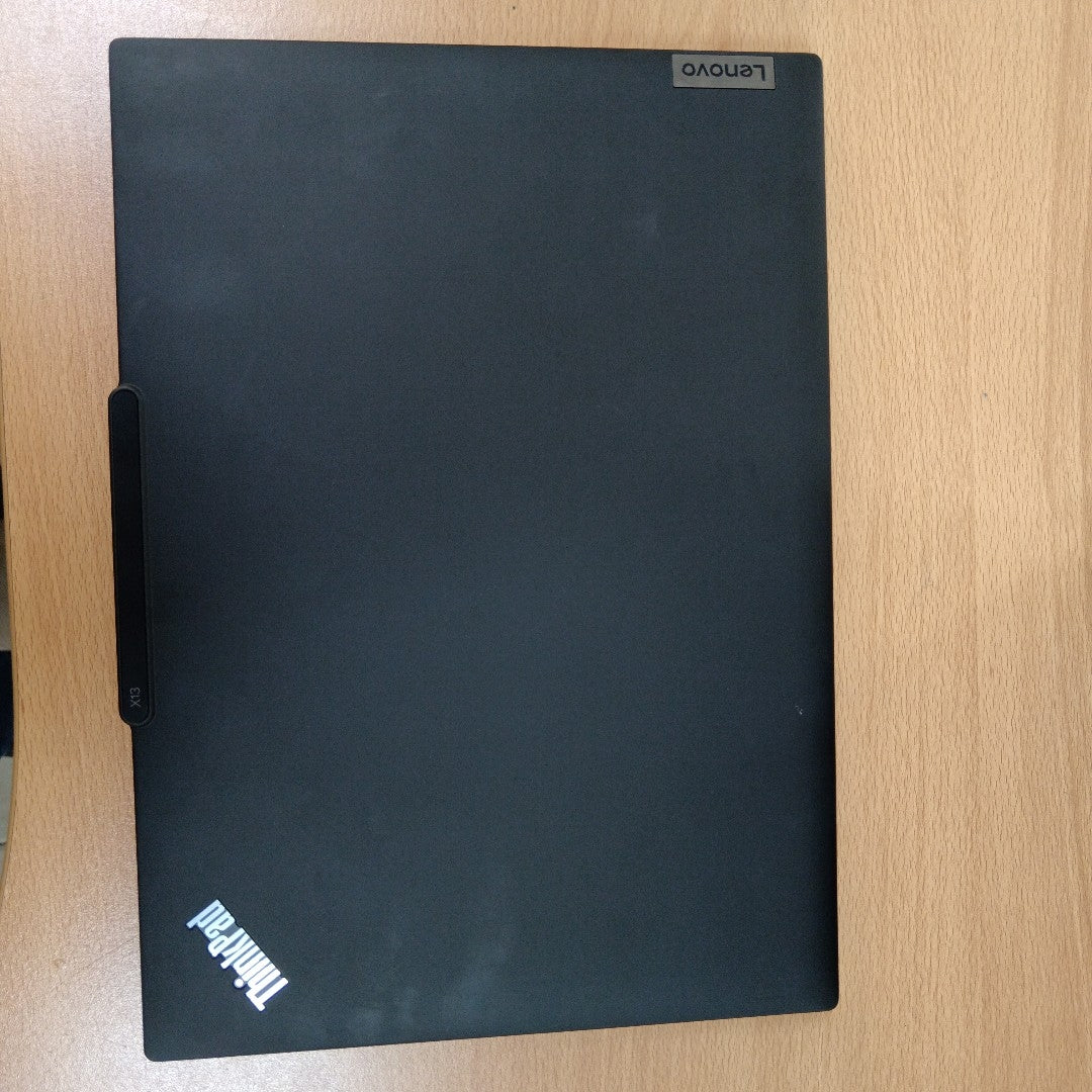 LAPTOP LENOVO THINKPAD X13 GEN 5 (2024) 256 GB SSD 32 GB RAM (SEMINUEVO)