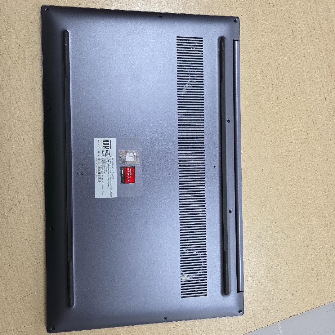 LAPTOP HUAWEI MATEBOOK D16 HVY-WAP9 (2022) 512 GB SSD 16 GB RAM (SEMINUEVO)