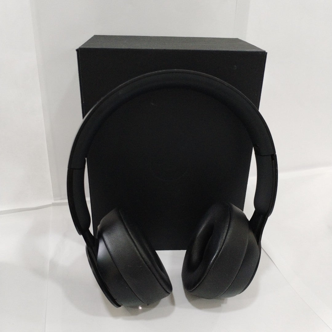 AUDIFONOS BEATS SOLO PRO INALAMBRICO ON EAR (SEMINUEVO)