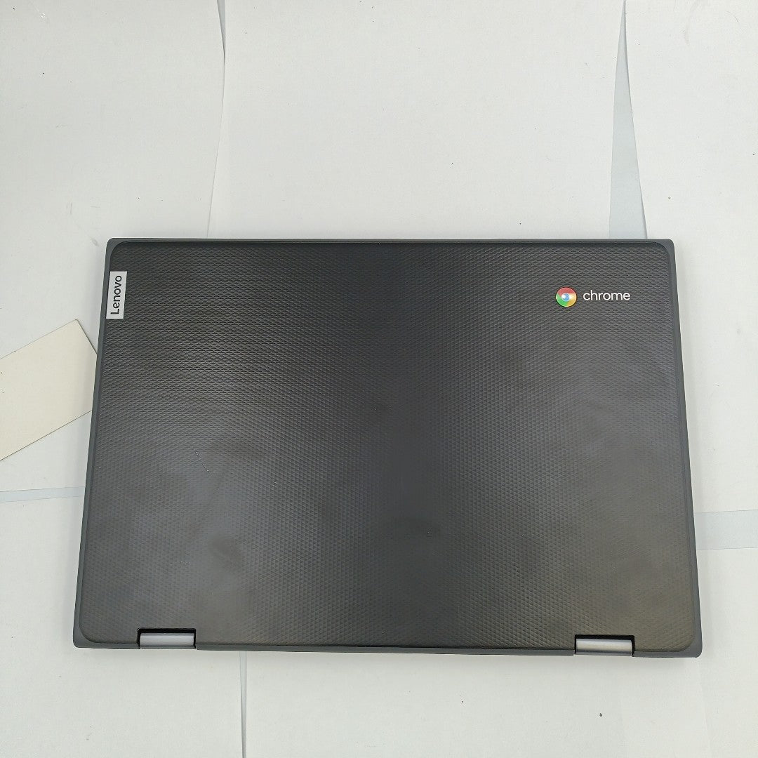 LAPTOP LENOVO 300E 2ND GEN (2023) 128 GB SSD 4 GB RAM (SEMINUEVO)
