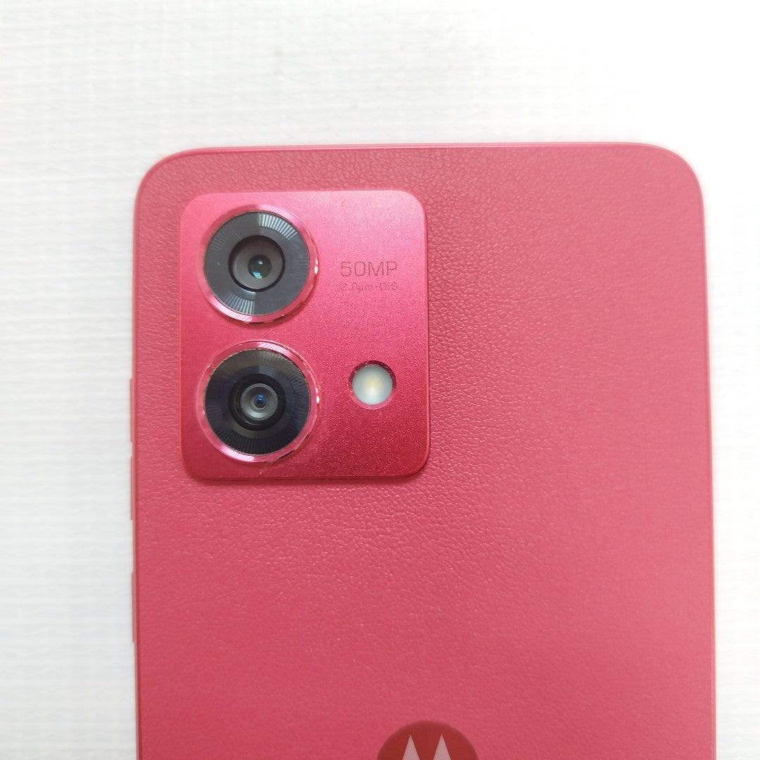 CELULAR MOTOROLA MOTO G84 XT2347-1 (2023) 256 GB 8 GB RAM (SEMINUEVO)