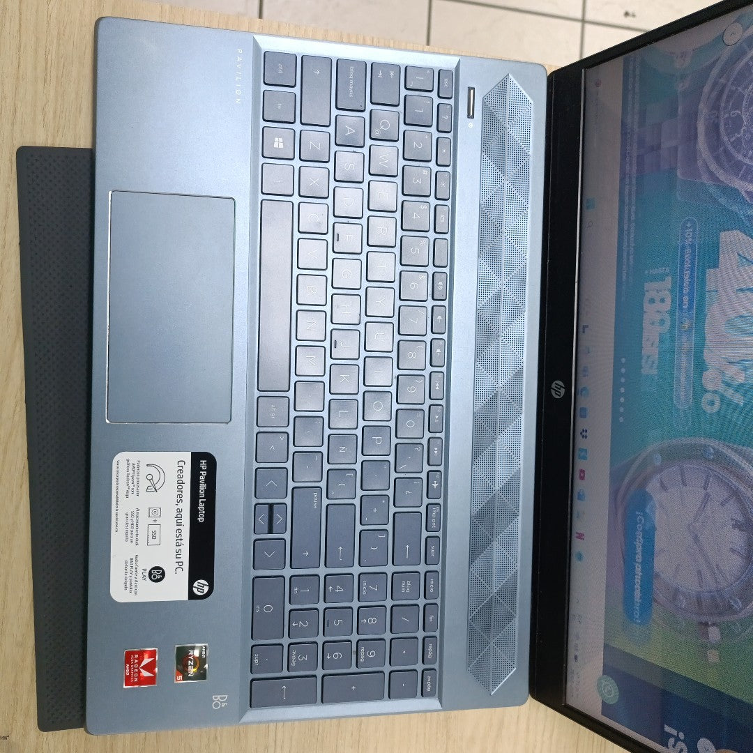 LAPTOP HP PAVILION 15-CW1004LA (2020) 1 TB + 128 GB SSD 12 GB RAM (SEMINUEVO)