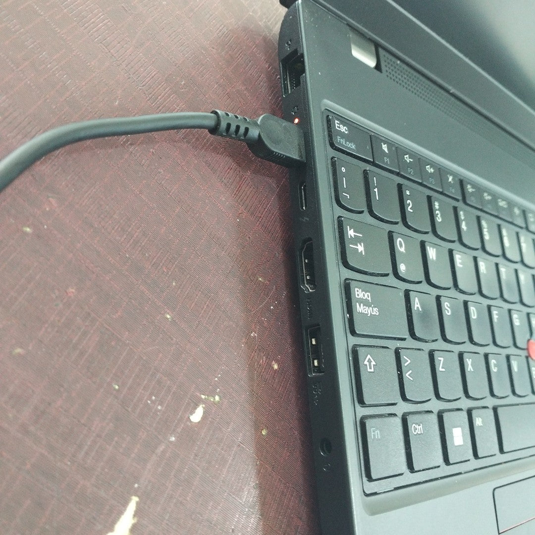 LAPTOP LENOVO THINKPAD L15 GEN 4 (2023) 512 GB SSD 16 GB RAM (SEMINUEVO)