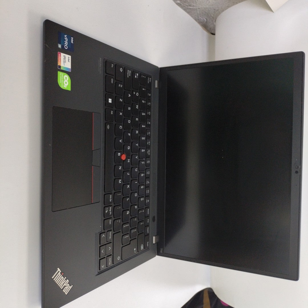 LAPTOP LENOVO THINKPAD T14 GEN 3 (2023) 512 GB SSD 16 GB RAM (SEMINUEVO)