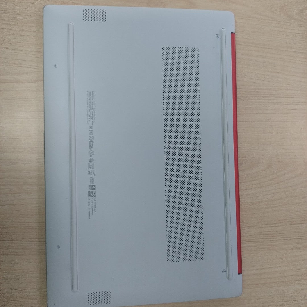 LAPTOP HP 15-FD0083WM (2024) 128 GB SSD 4 GB RAM (SEMINUEVO)