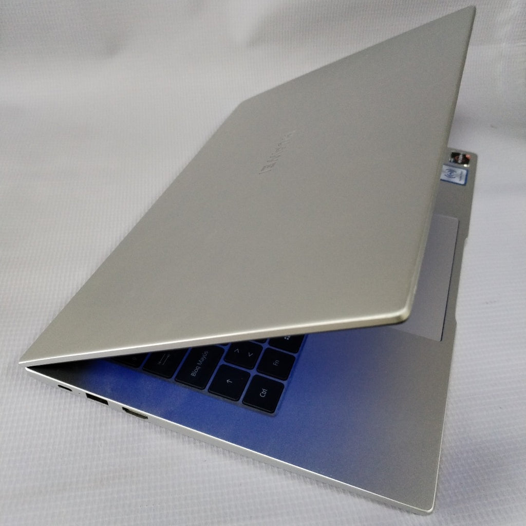 LAPTOP HUAWEI MATEBOOK D14 NBL-WAQ9R (2022) 512 GB SSD 8 GB RAM (SEMINUEVO)