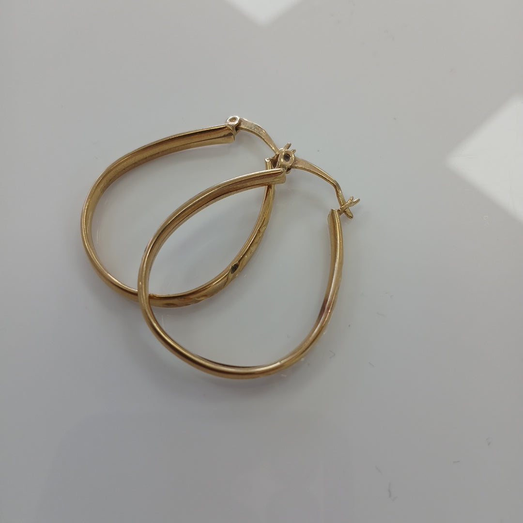 ARRACADAS PAR. ORO. 10 K 3.9 GRMS (SEMINUEVO)