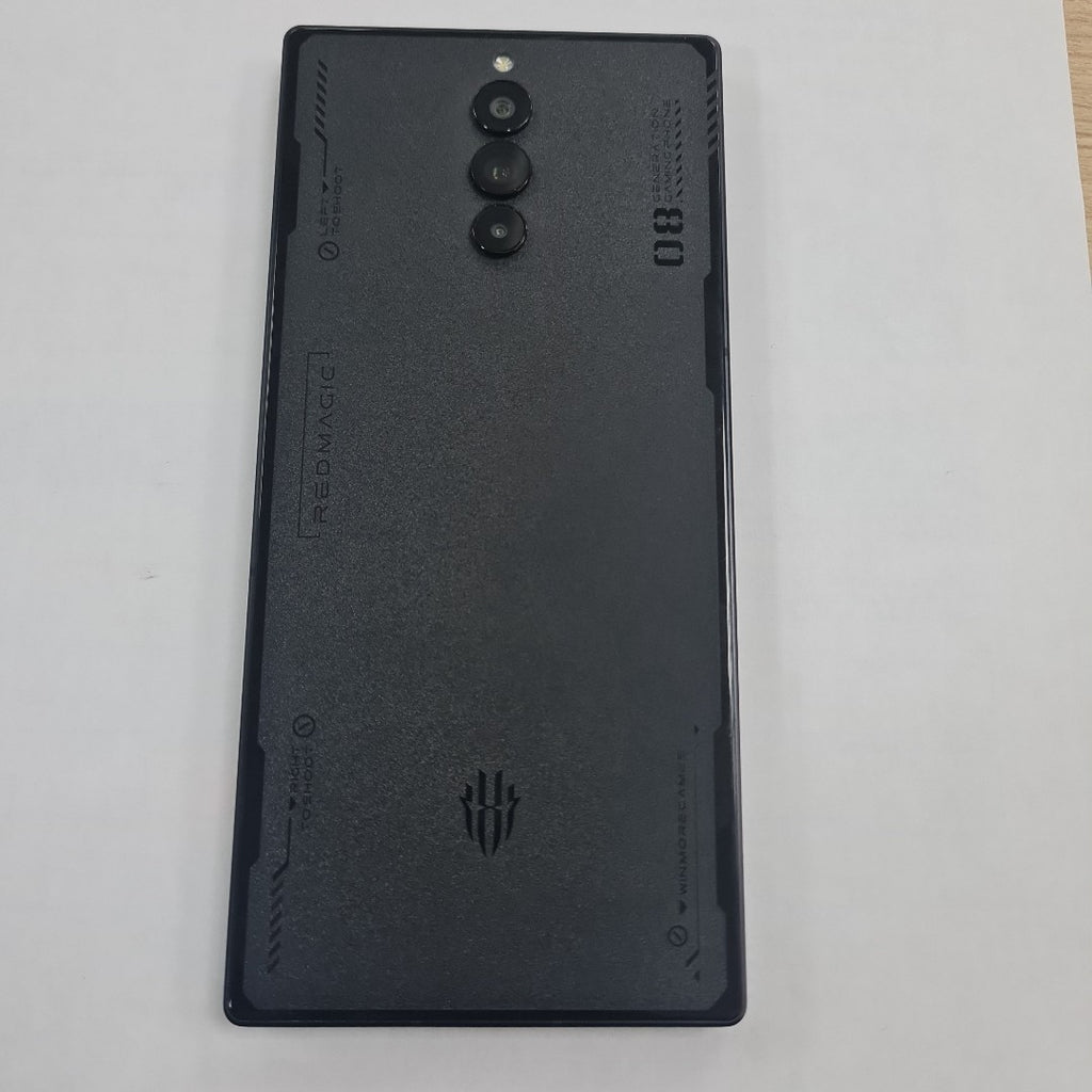 CELULAR NUBIA  REDMAGIC 8 PRO NX729J (2023) 256 GB 12 GB RAM (SEMINUEVO)