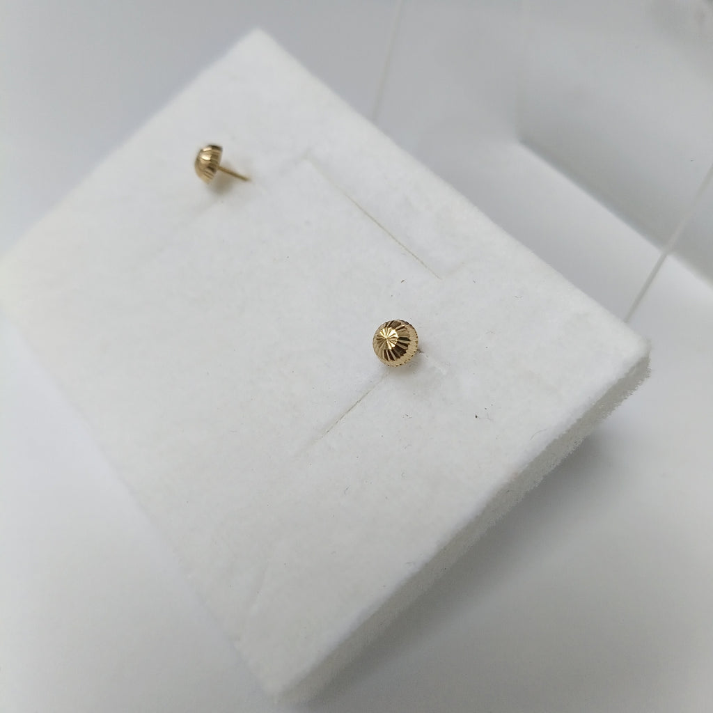 BROQUELES PAR. ORO. 14 K 0.3 GRMS (SEMINUEVO)