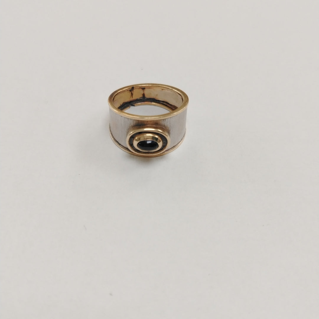 ANILLITO. ORO. 10 K 3.1 GRMS (SEMINUEVO)