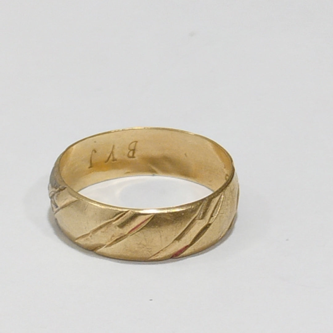 ARGOLLA. ORO. 10 K 2 GRMS (SEMINUEVO)