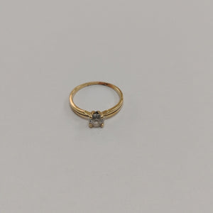 SOLITARIO. ORO. 14 K 2.1 GRMS (SEMINUEVO)