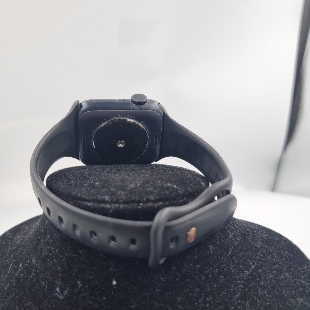 SMARTWATCH APPLE SE 2 ALUMINIO A2723 44 MM GPS (SEMINUEVO)
