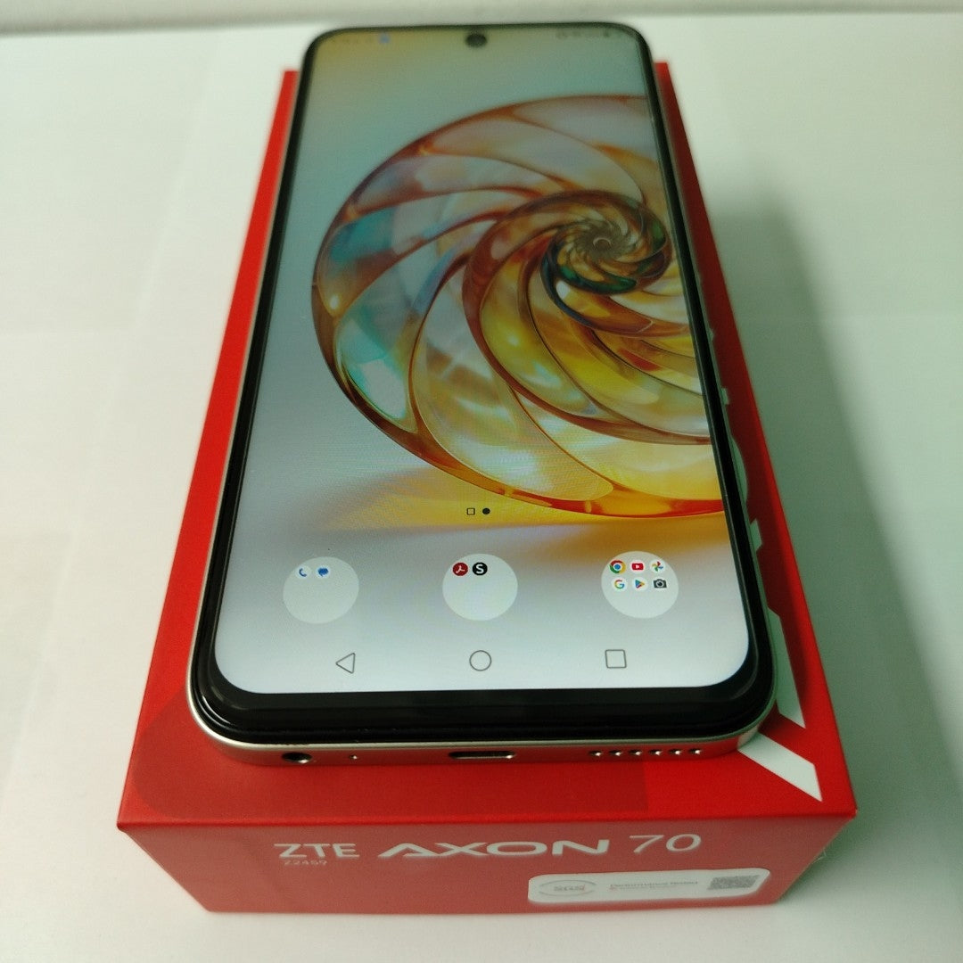 CELULAR ZTE AXON 70 Z2459 256 GB 6 GB RAM (SEMINUEVO)