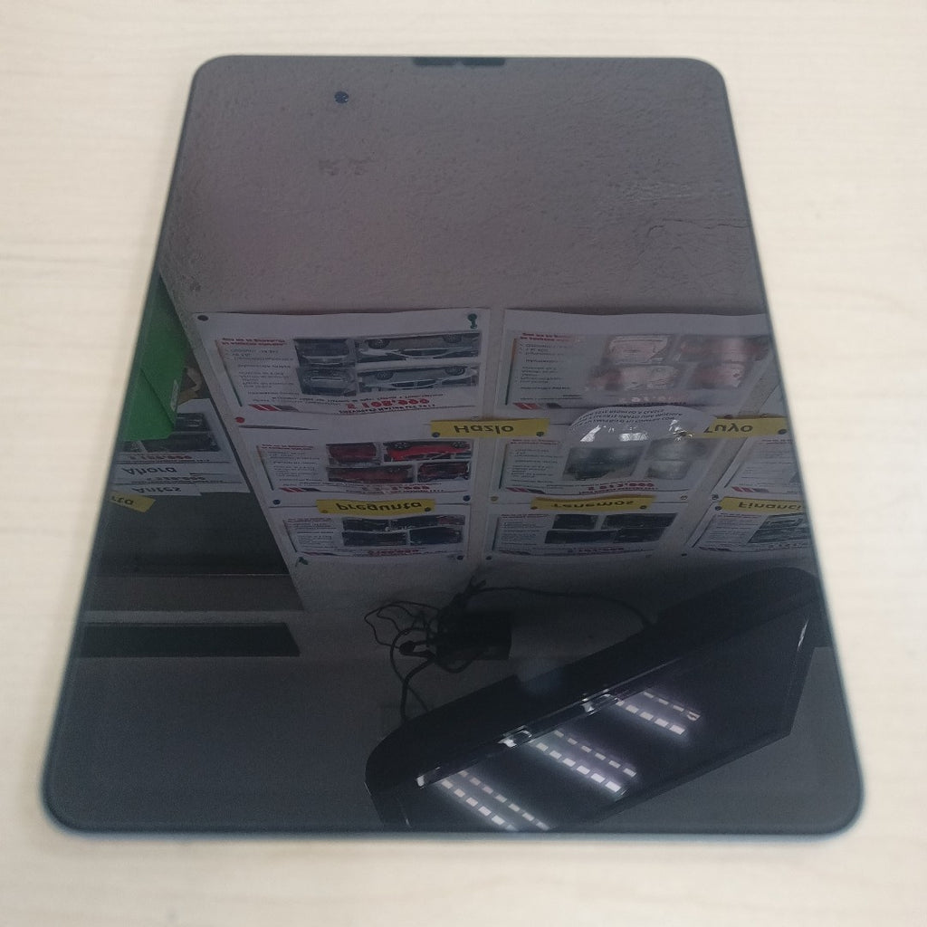 TABLETA APPLE IPAD AIR 5 A2588 256 GB 8 GB RAM
