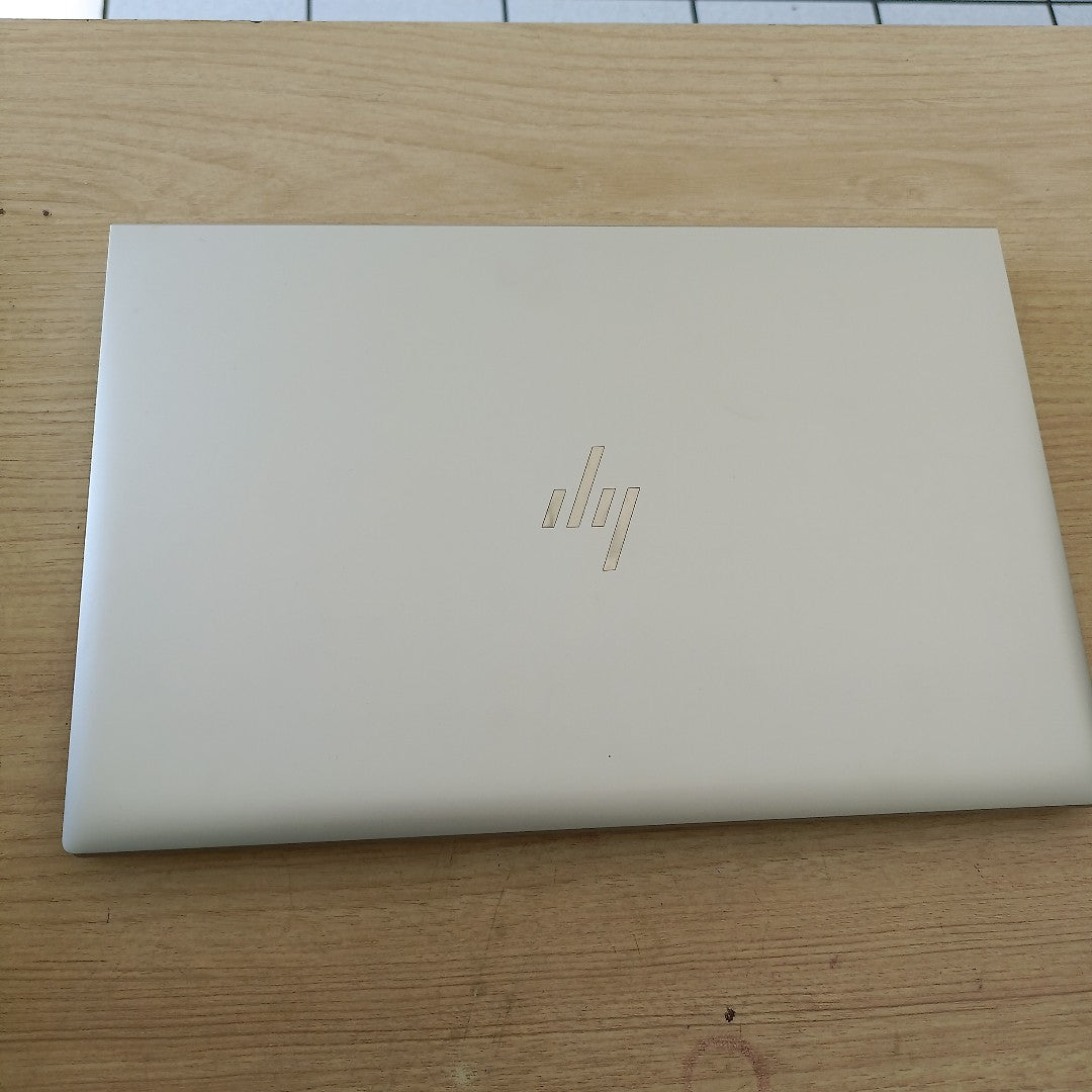 LAPTOP HP ELITEBOOK 840 G8 (2023) 256 GB SSD 16 GB RAM