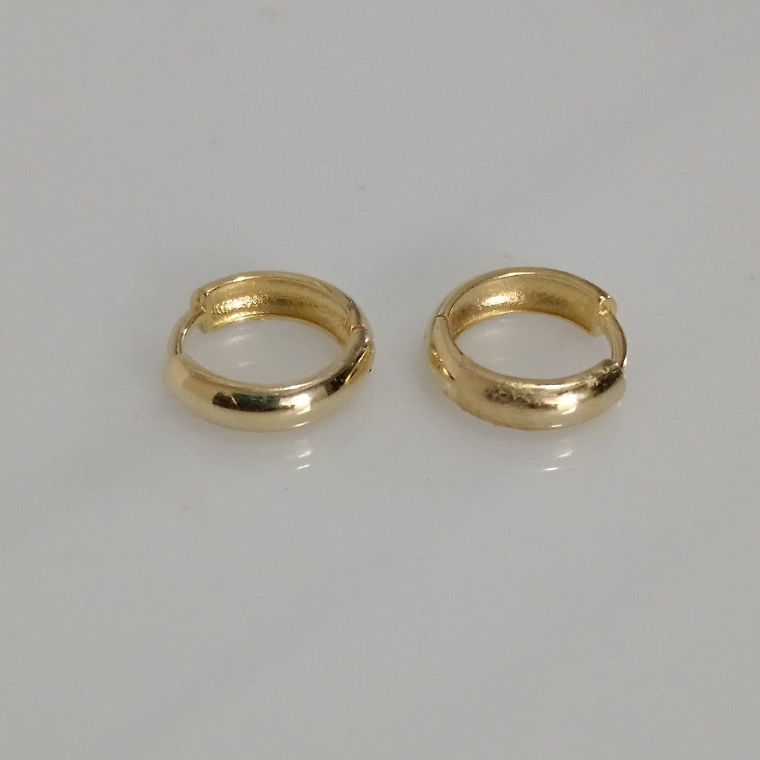 HUGGIES ORO 14K 2.1 (NUEVO)