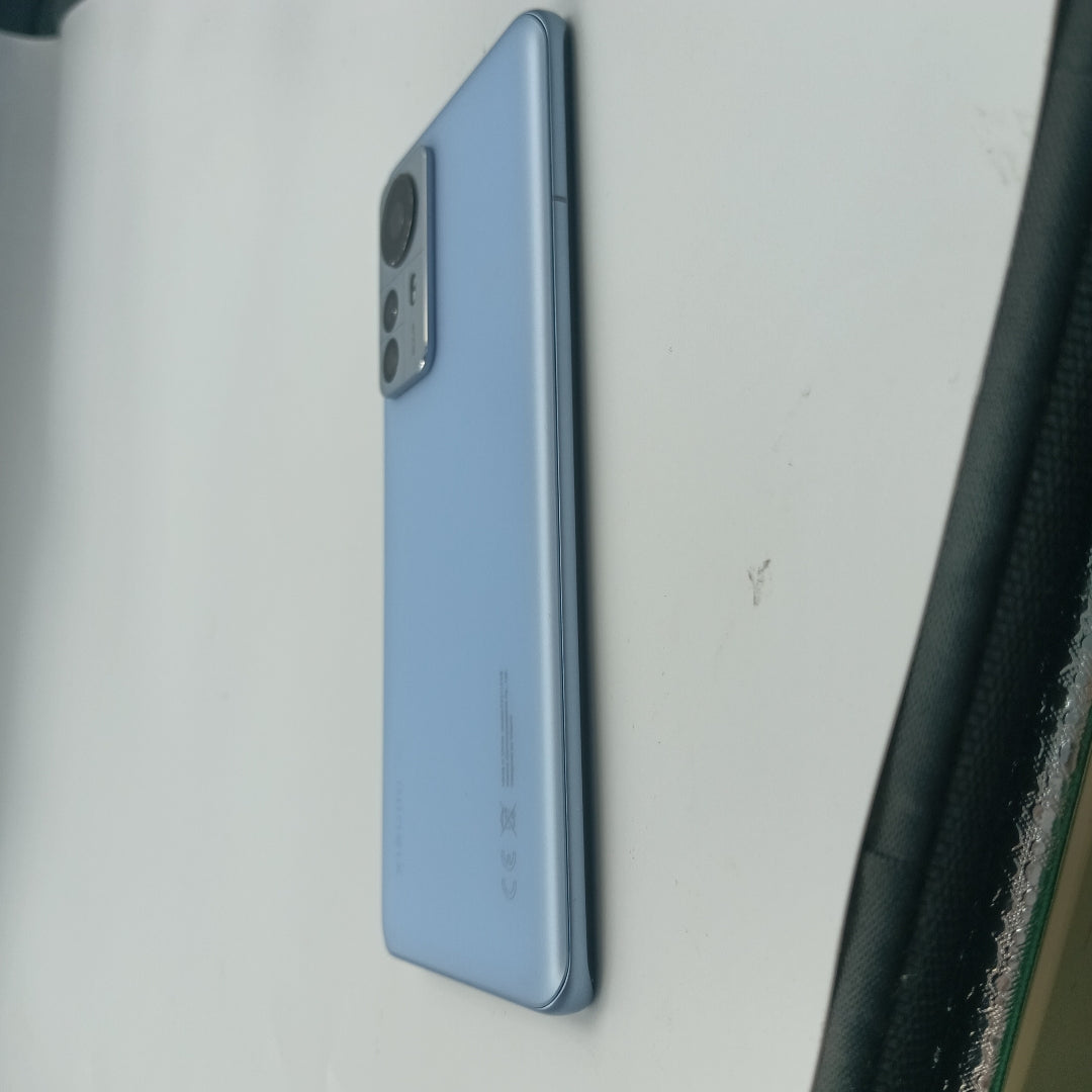 CELULAR XIAOMI 12 PRO 2201122G (2022) 256 GB 8 GB RAM (SEMINUEVO)
