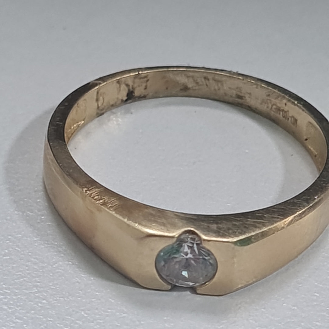 SOLITARIO ORO 14 K 3,80 GRMS (SEMINUEVO)