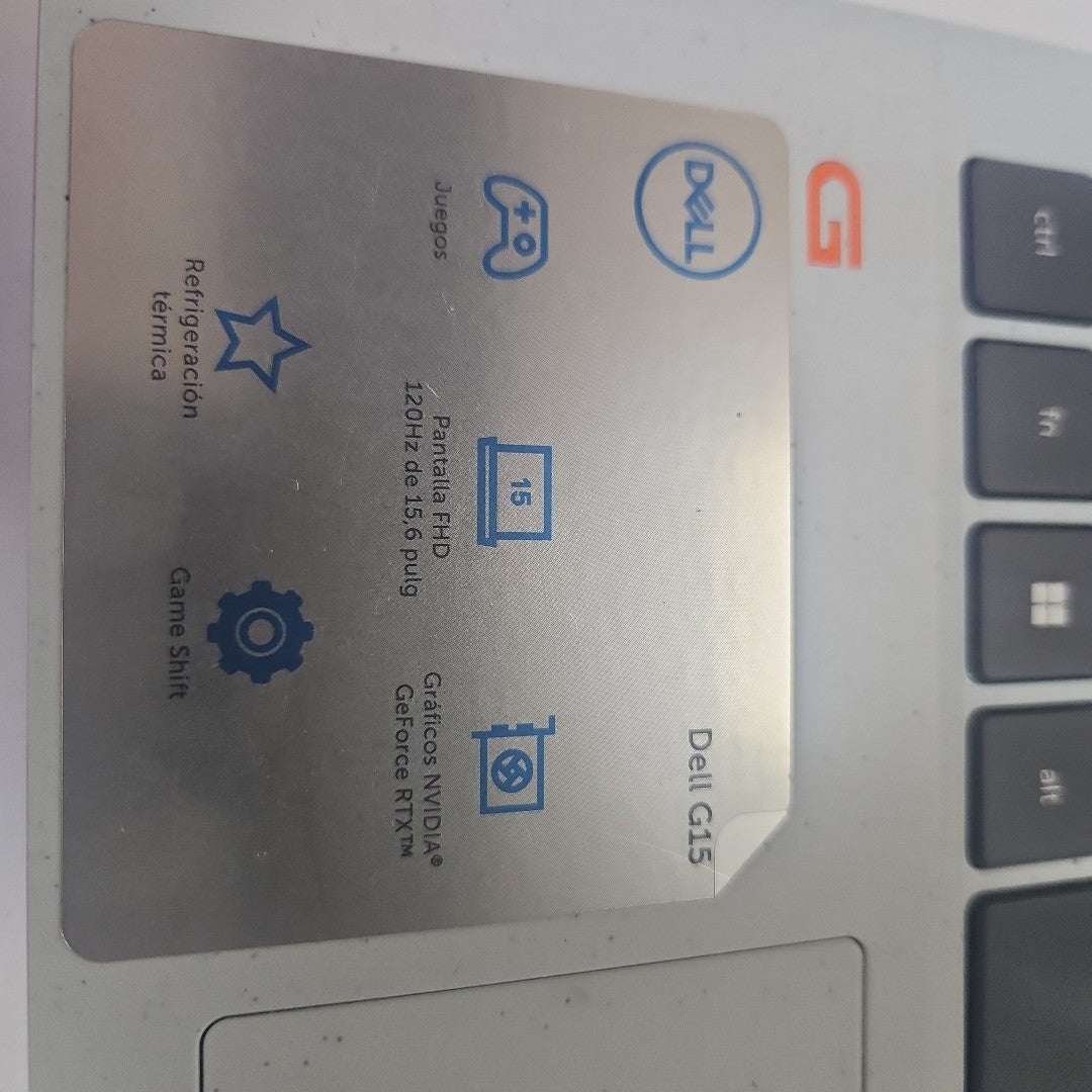 LAPTOP DELL G15 5525 (2023) 512 GB SSD 8 GB RAM (SEMINUEVO)