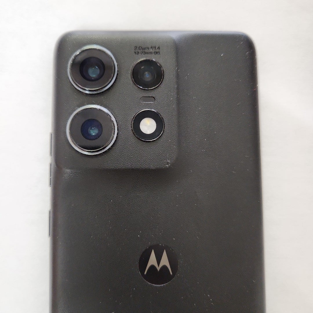 CELULAR MOTOROLA EDGE 50 PRO XT2403-2 (2024) 512 GB 12 GB RAM (SEMINUEVO)