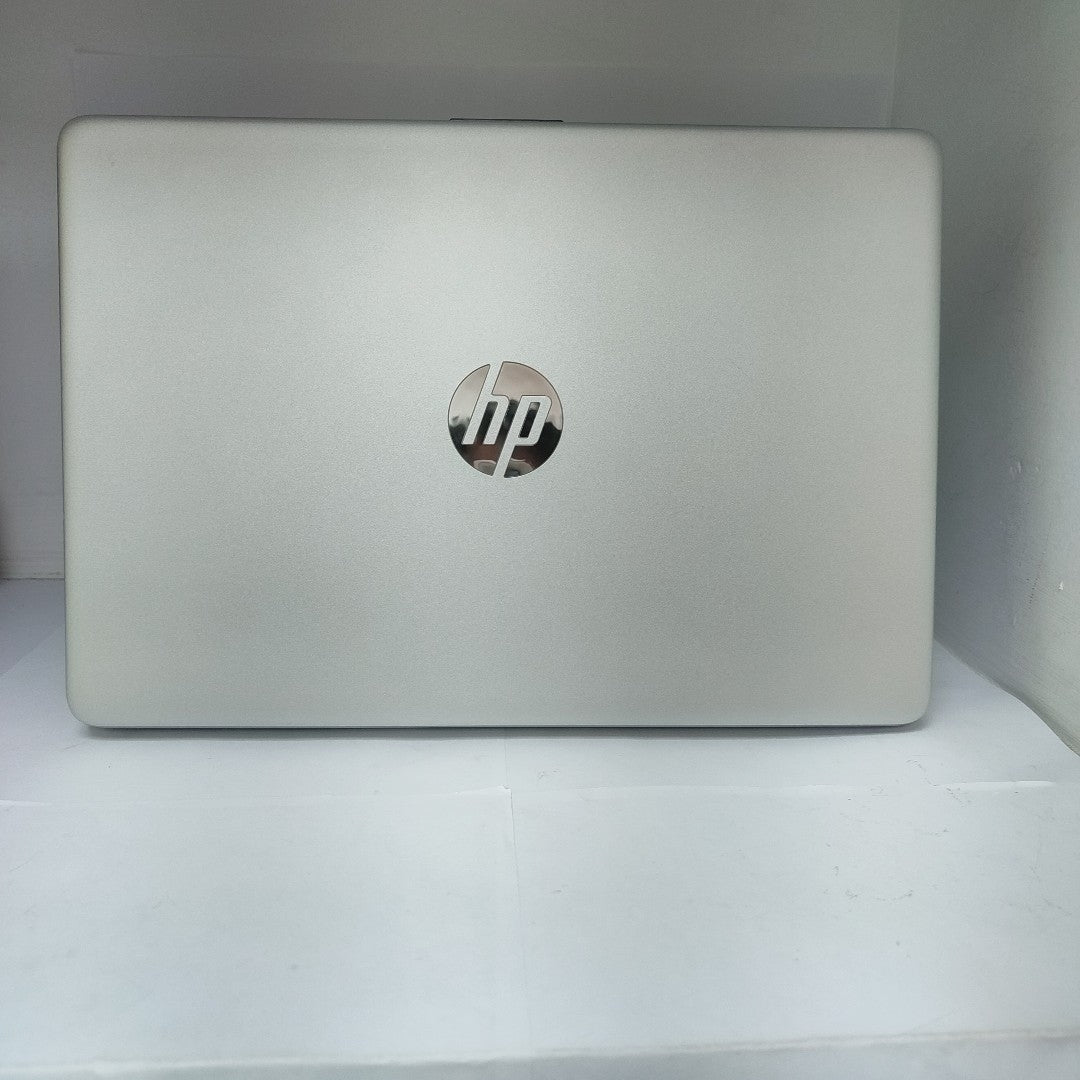 LAPTOP HP 14-DQ0760DX (2024) 128 GB SSD 4 GB RAM (SEMINUEVO)