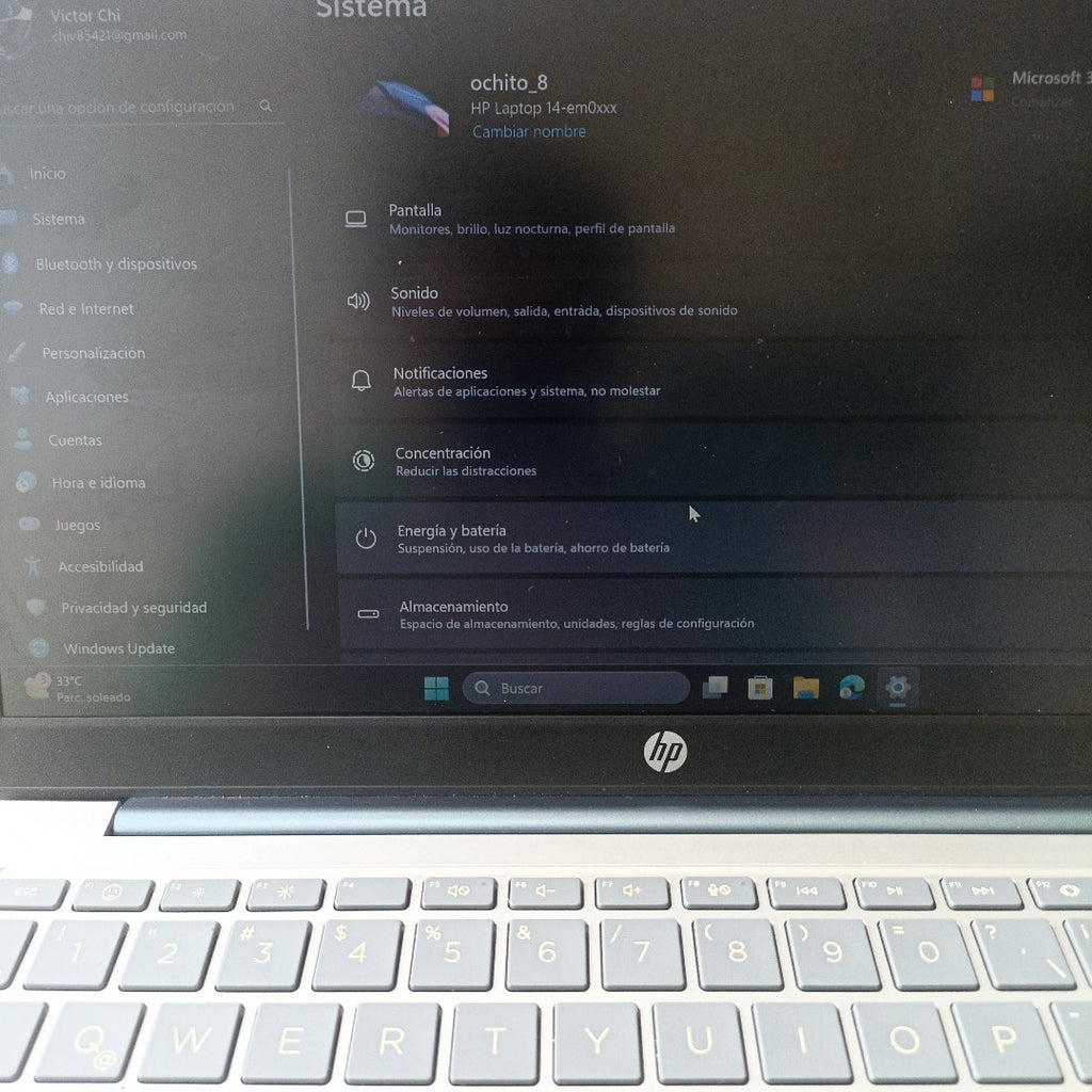 LAPTOP HP 14-EM0002LA (2023) 512 GB SSD 8 GB RAM (SEMINUEVO)