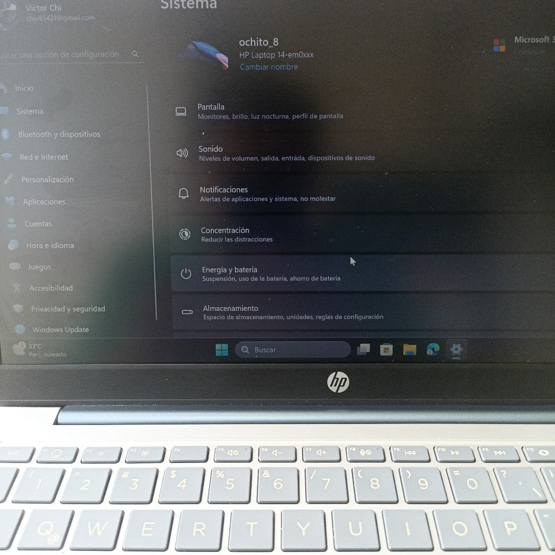 LAPTOP HP 14-EM0002LA (2023) 512 GB SSD 8 GB RAM (SEMINUEVO)