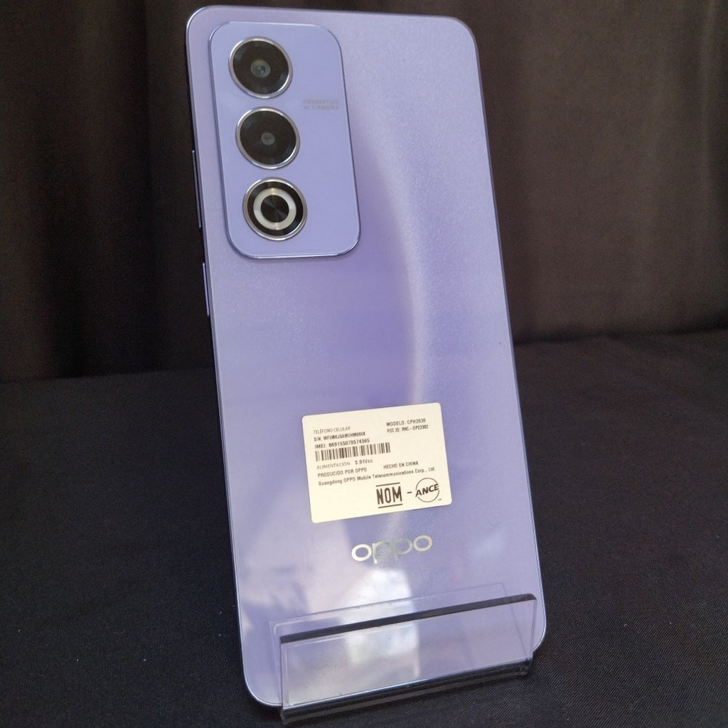 CELULAR OPPO  A80 5G CPH2639 (2024) 256 GB 8 GB RAM (SEMINUEVO)