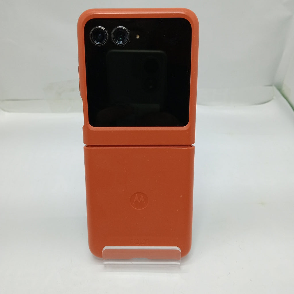 CELULAR MOTOROLA RAZR 50 5G XT2453-1 512 GB 12 GB RAM (SEMINUEVO)