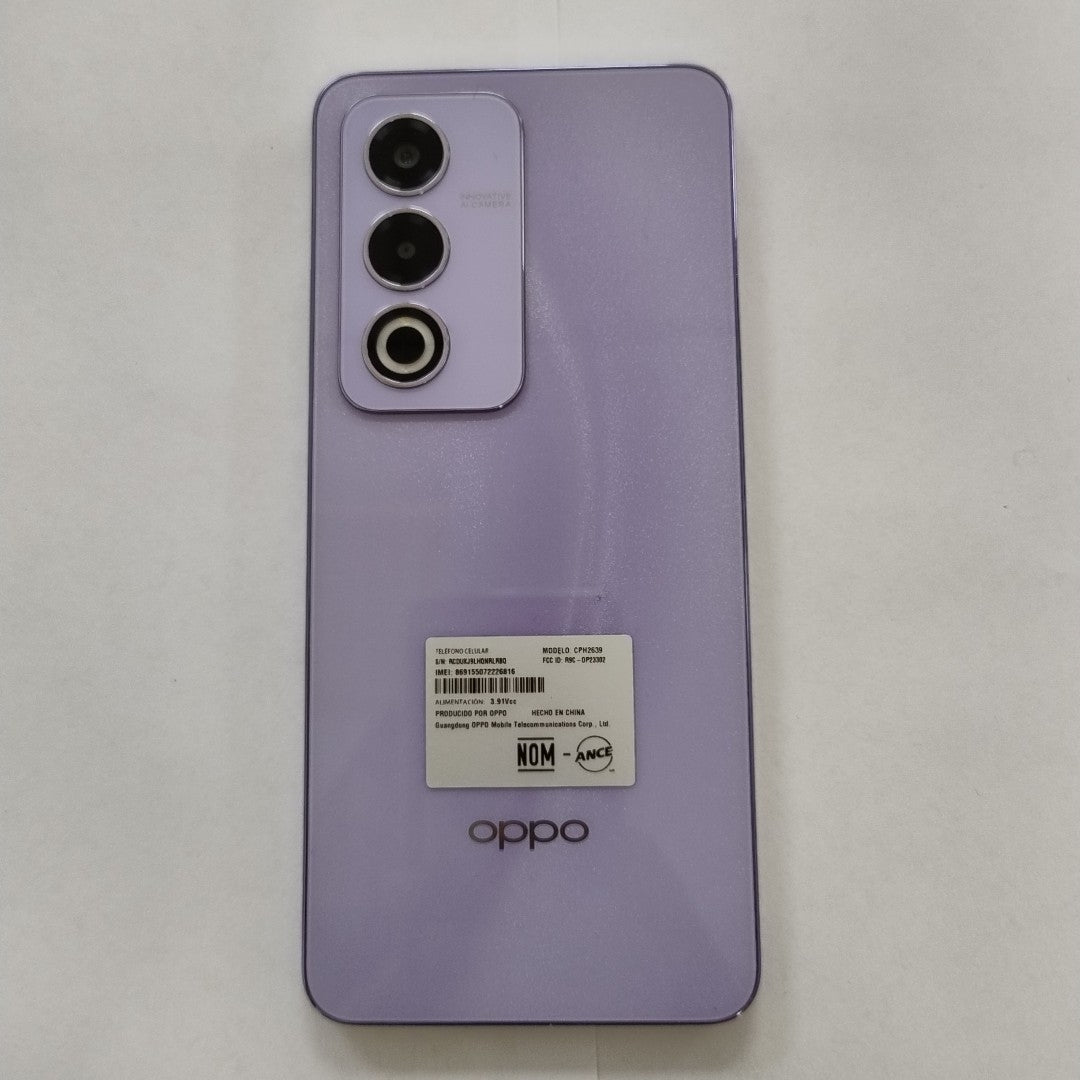 CELULAR OPPO  A80 5G CPH2639 (2024) 256 GB 8 GB RAM (SEMINUEVO)