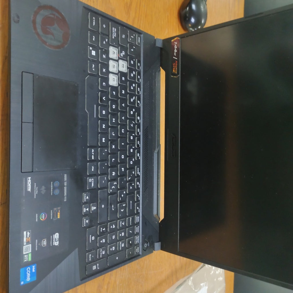 LAPTOP ASUS TUF GAMING F15 FX506HCB-HN144W (2022) 512 GB SSD 8 GB RAM (SEMINUEVO)