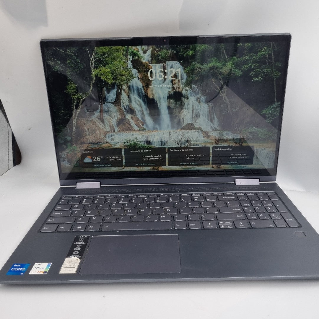 LAPTOP LENOVO YOGA 7 15ITL5 (2022) 256 GB SSD 8 GB RAM (SEMINUEVO)