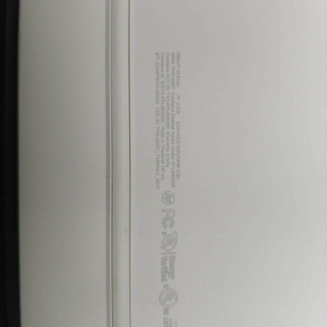 LAPTOP HP 15-FC0043LA (2024) 512 GB SSD 8 GB RAM (SEMINUEVO)