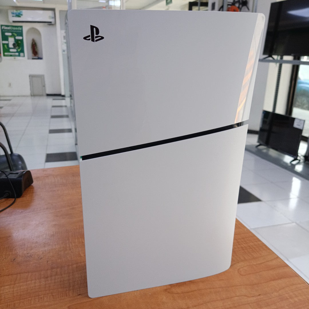 CONSOLA DE VIDEOJUEGO SONY PS5 DIGITAL 825 SSD (SEMINUEVO)
