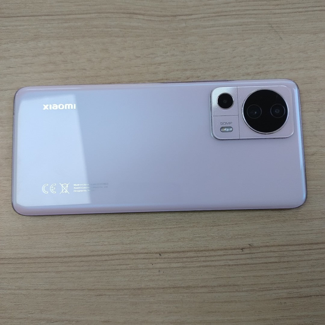 CELULAR XIAOMI 13 LITE 2210129SG (2023) 128 GB 8 GB RAM (SEMINUEVO)
