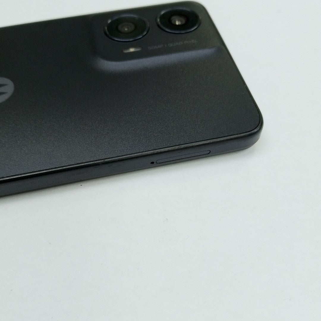 CELULAR MOTOROLA MOTO G24 XT2423-1 (2024) 256 GB 4 GB RAM (SEMINUEVO)