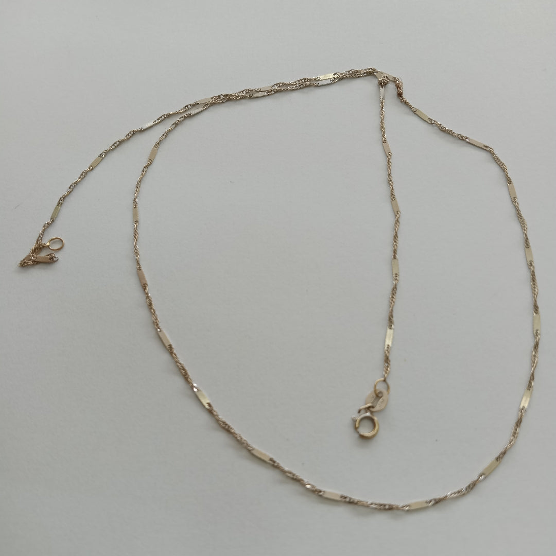CADENA. ORO BLANCO. 14 K 2.1 GRMS (SEMINUEVO)